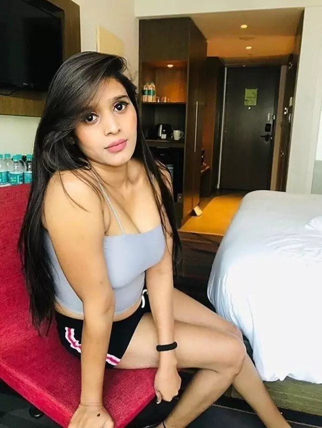 कॉल गर्ल्स सर्विस रुशिकोंडा बीच